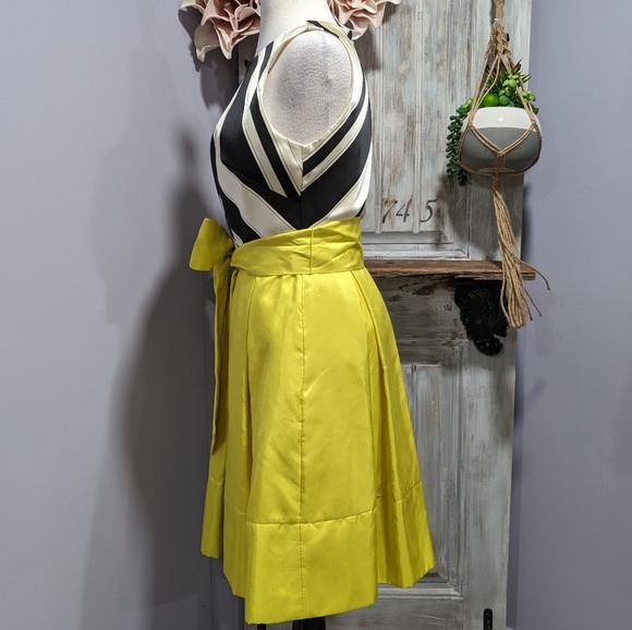 💛SOLD💛Anthropologie Moulinette Soeurs belted dress - Picture 2 of 8